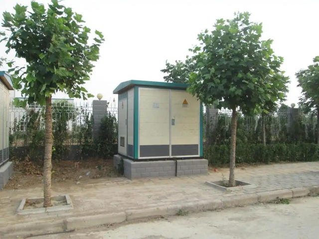 塔城1000KVA欧式箱式变压器